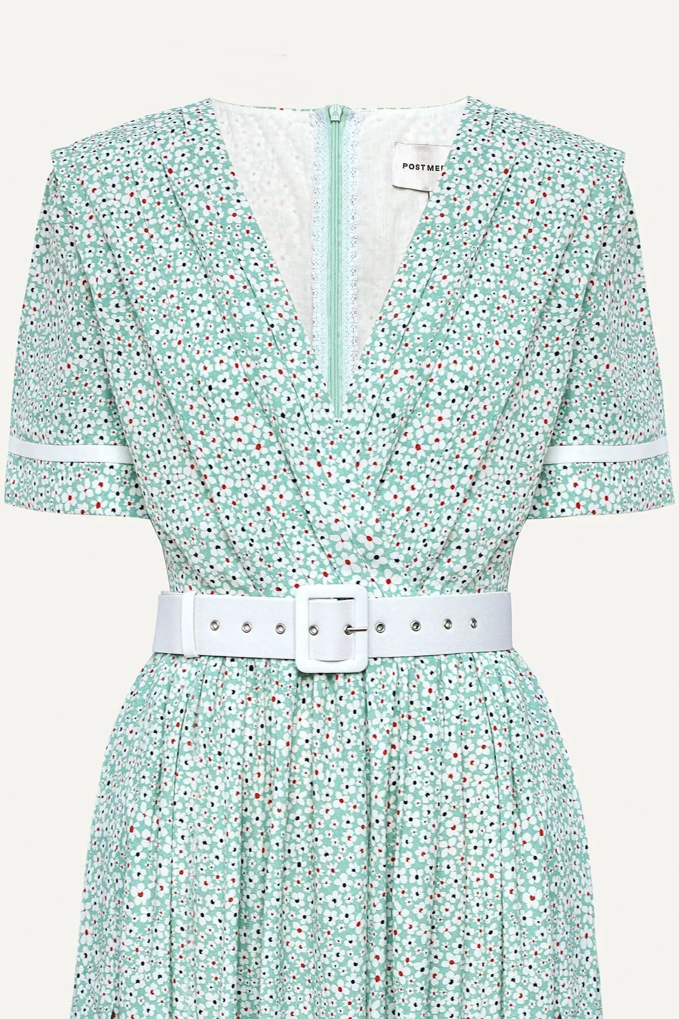 Vestido Midi Envelope com Fendas e Cintura Marcada