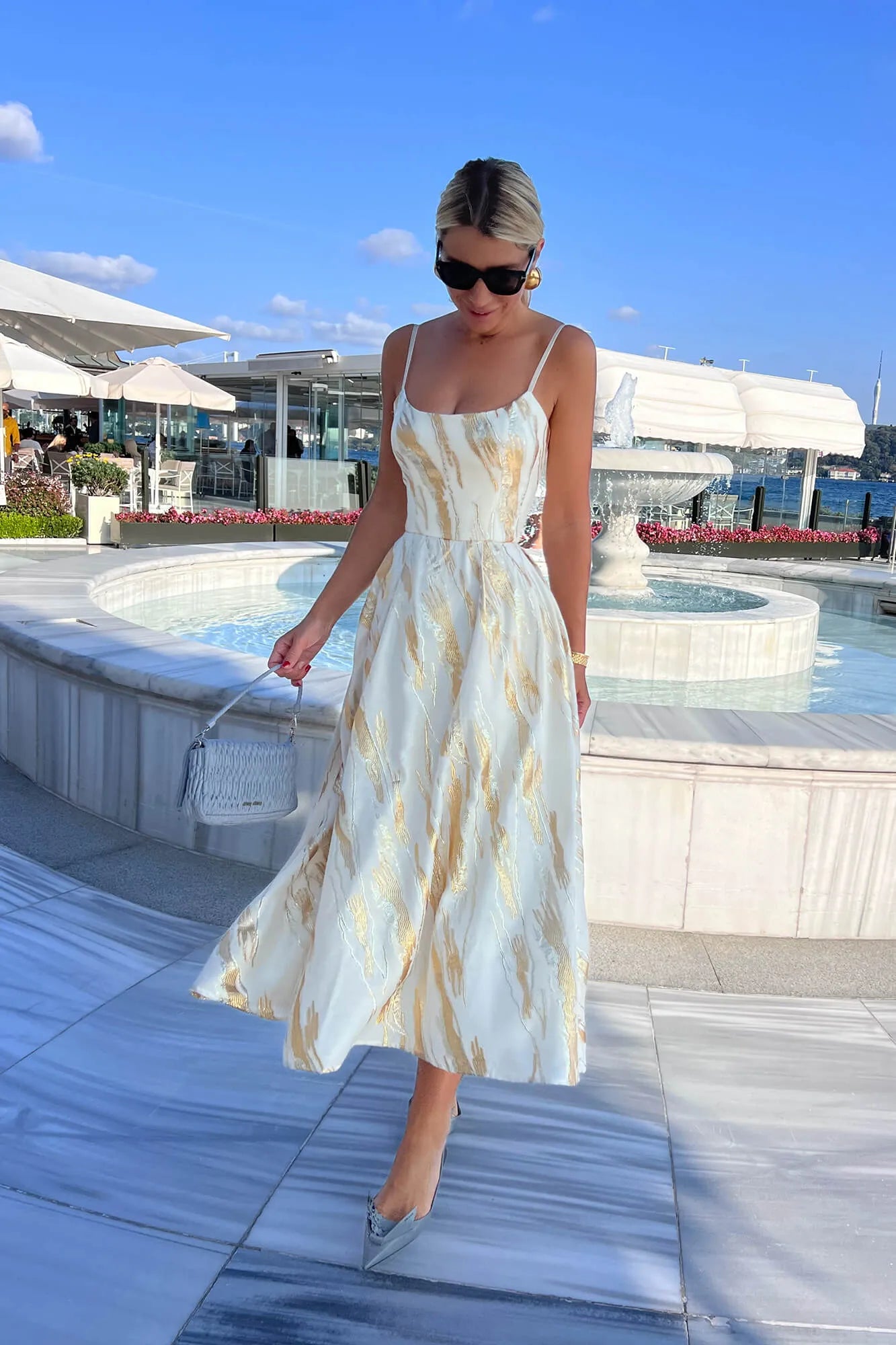 Vestido Midi Tomara Que Caia de Jacquard com Corset