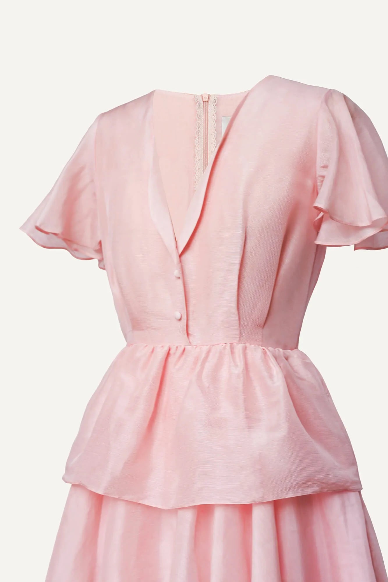 Vestido Mini com Babado Peplum e Mangas de Volante